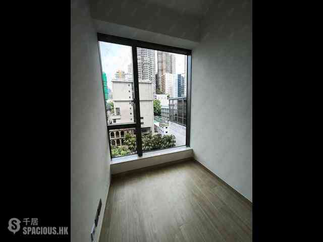 Sai Ying Pun - Upper Manor 02