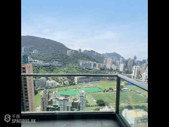 Happy Valley - Broadwood Twelve 01