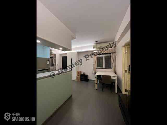 Sheung Wan - On Wing Building 03