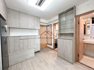 Sai Ying Pun - Wah Fai Court 03