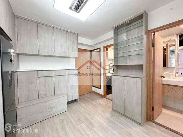 Sai Ying Pun - Wah Fai Court 03