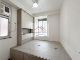 Sai Ying Pun - Wah Fai Court 06