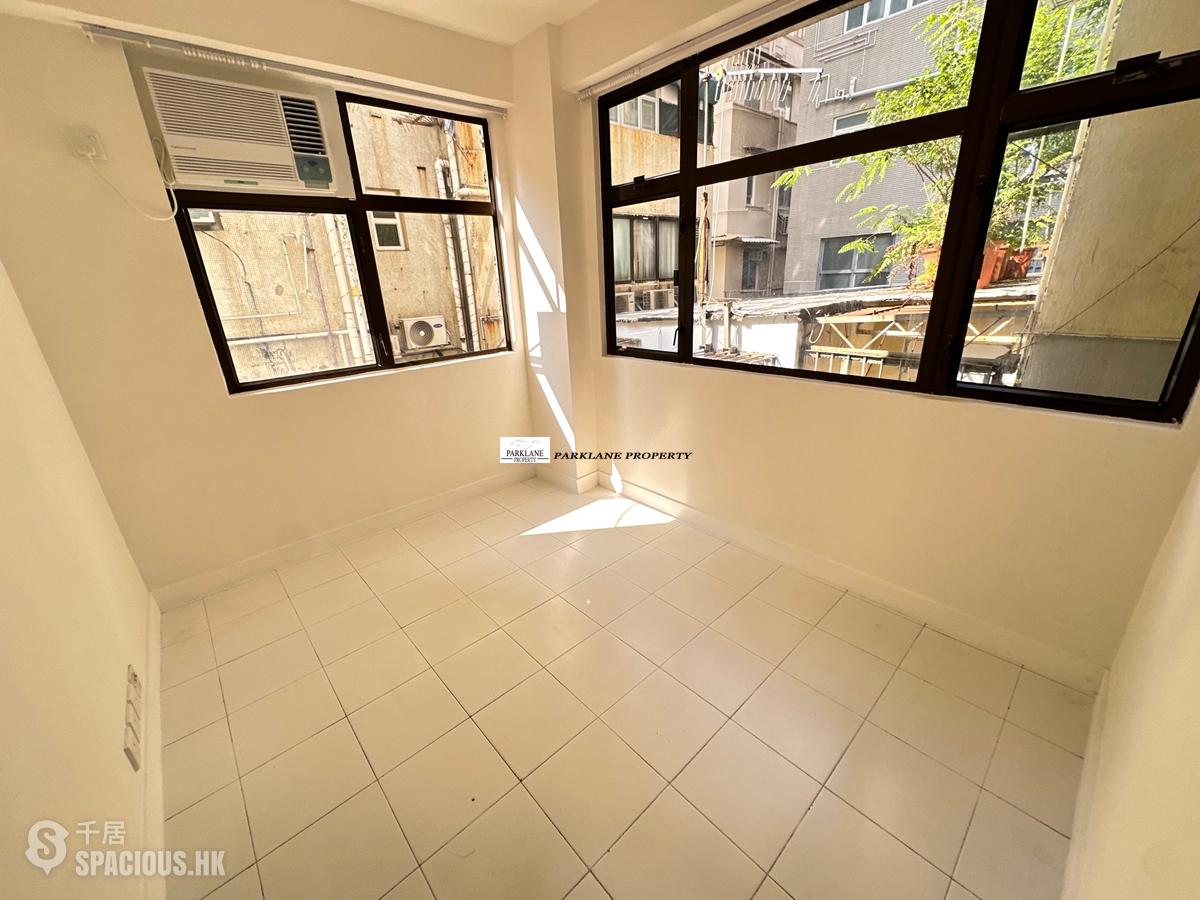 Happy Valley - 7-9, Yuen Yuen Street 01