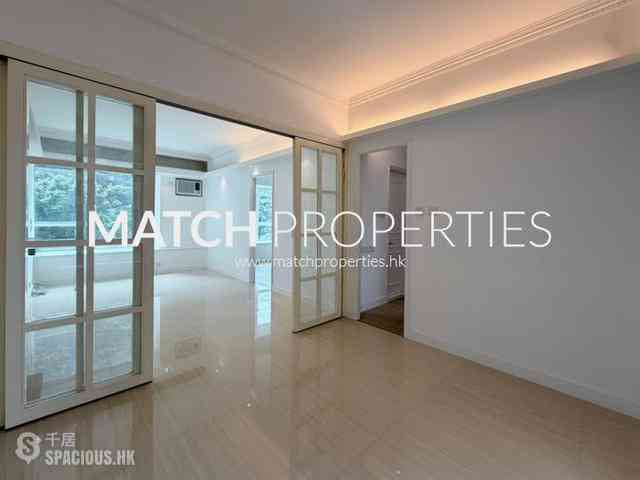 Mid Levels Central - Hillsborough Court 01