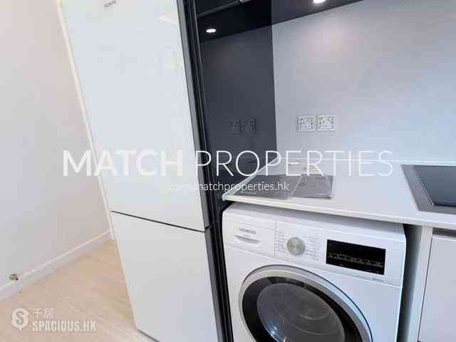 Mid Levels Central - Hillsborough Court 07