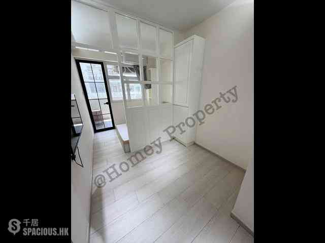 Causeway Bay - Newtown Mansion 08