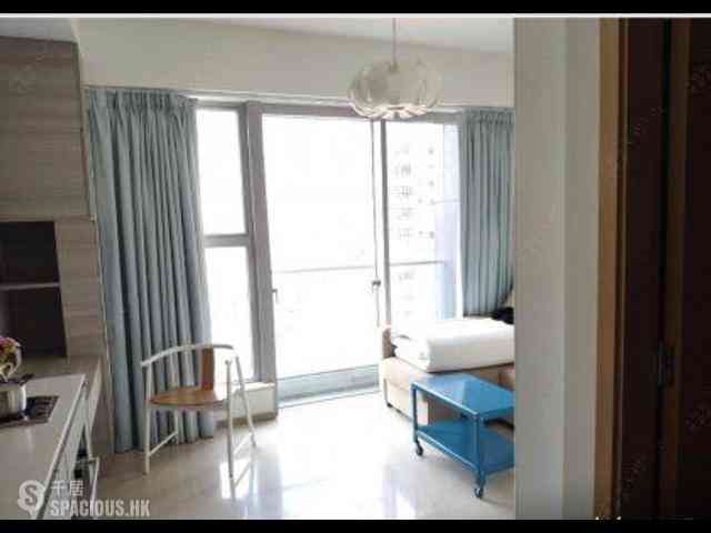 Sai Ying Pun - The Summa Block 2 01