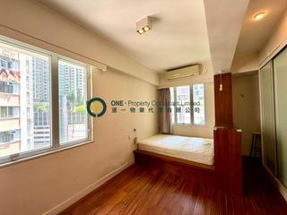Shek Tong Tsui - Belcher Court 03