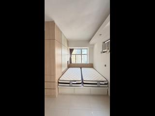 Sai Ying Pun - Yee Fung Court 02