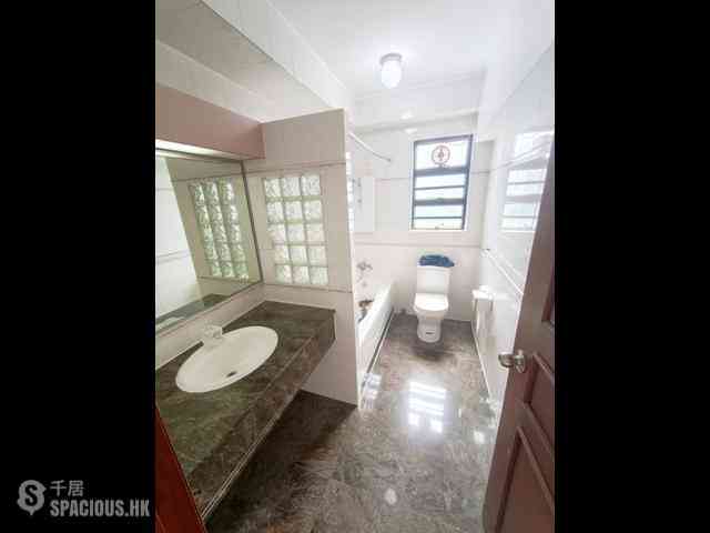 Tai Hang - Jolly Villa 07