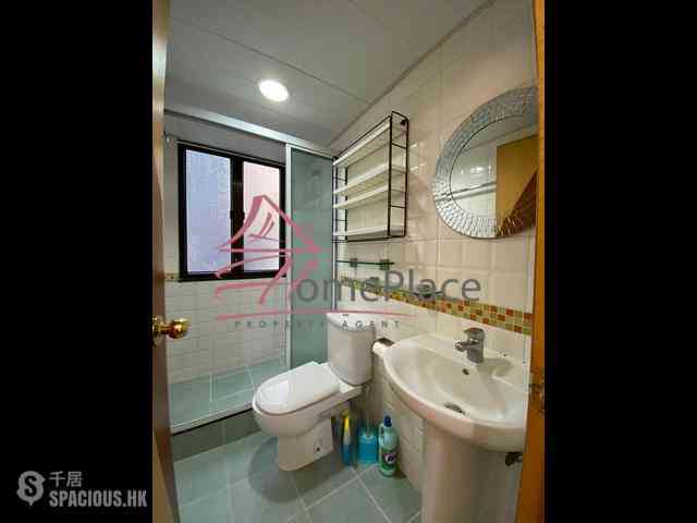 Sheung Wan - Winsome House 04