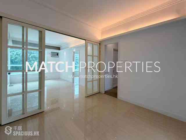 Mid Levels Central - Hillsborough Court 03
