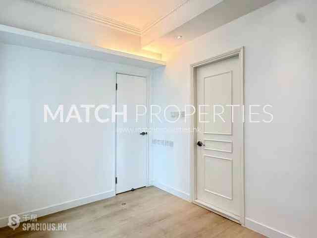 Mid Levels Central - Hillsborough Court 07