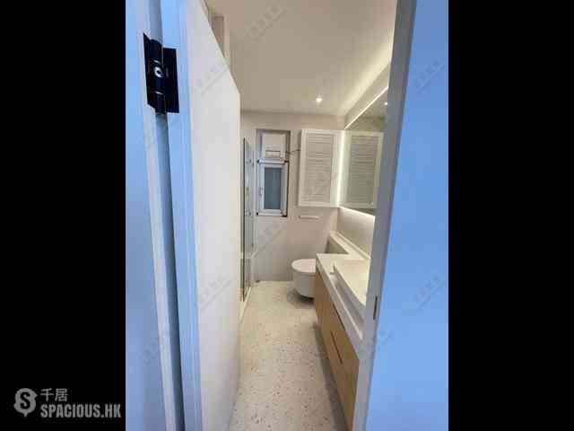 Happy Valley - Shan Kwong Towers Block 2 06