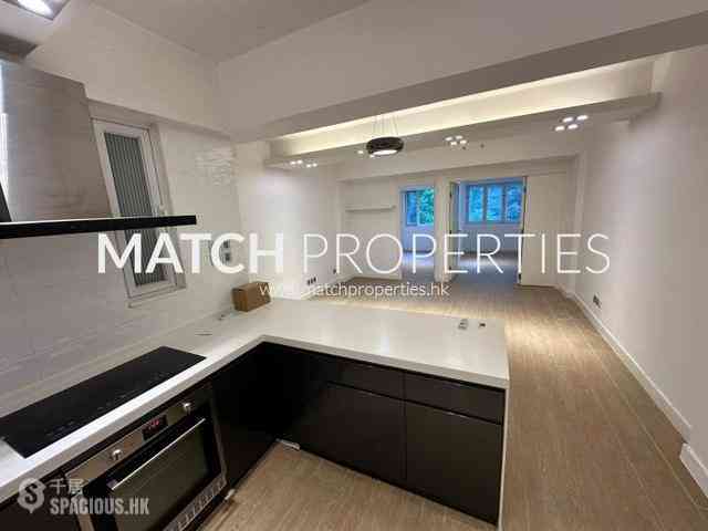 Kennedy Town - Sincere Western House 01