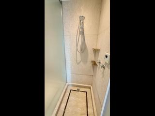 Mid Levels Central - Regence Royale Tower 1 09