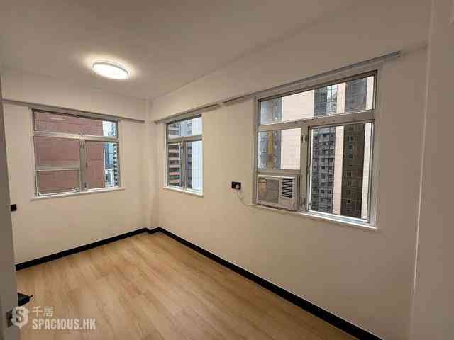 Wan Chai - Yen Men Building 03