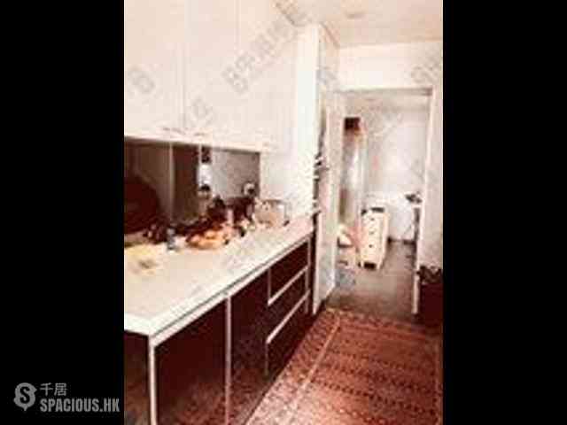 Mid Levels Central - Elegant Garden 04
