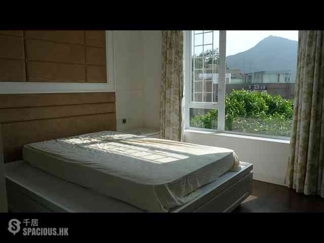 Jardines Lookout - Minton Court 07