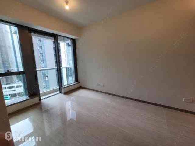 Wong Chuk Hang - The Southside Phase 1 Southland Tower 2B 01