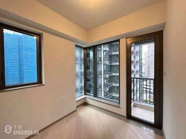 Wong Chuk Hang - The Southside Phase 1 Southland Tower 2B 04