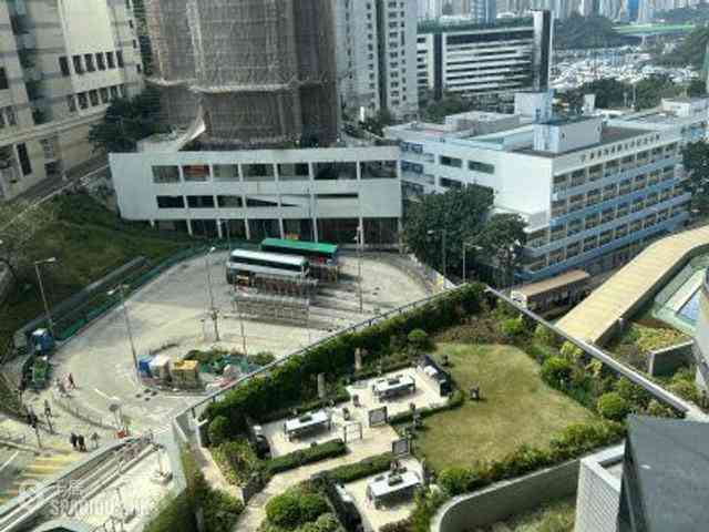 Wong Chuk Hang - The Southside Phase 1 Southland Tower 2B 08