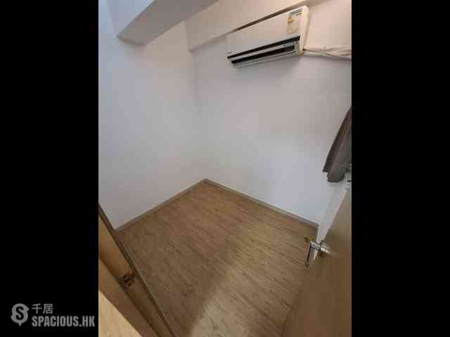 Wan Chai - Hay Wah Building Block B 02