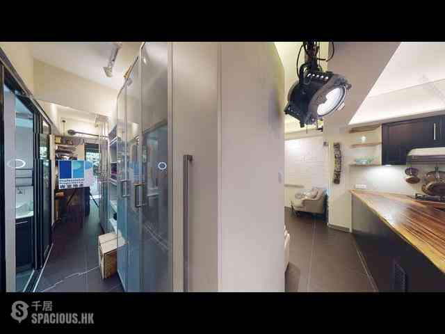 Central - Glenealy Building 12