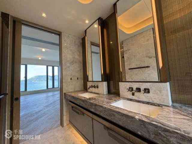 Ap Lei Chau - The Corniche Tower 1 06