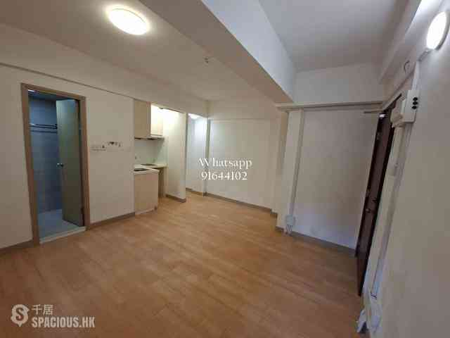 Central - 14, Gage Street 07