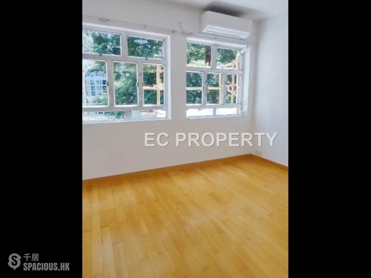 Tai Hang - Fuk Kwan House 01
