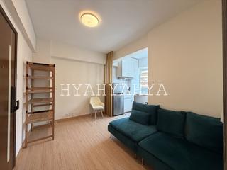 Sheung Wan - Lai Yan Lau 02
