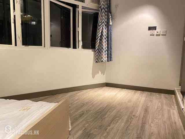 Sheung Wan - Wing Fai Building 04