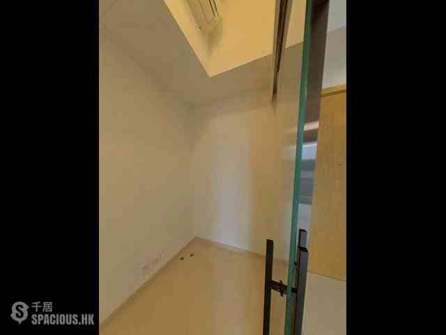 Kennedy Town - Imperial Kennedy 11