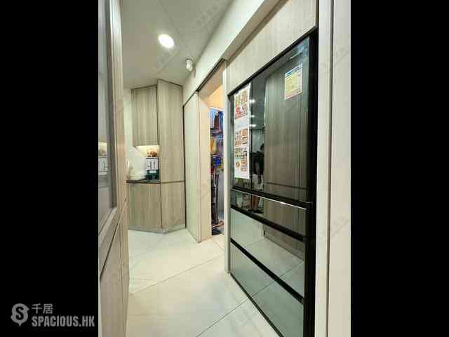 West Kowloon - Sorrento 04
