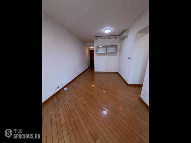 West Kowloon - Sorrento 01