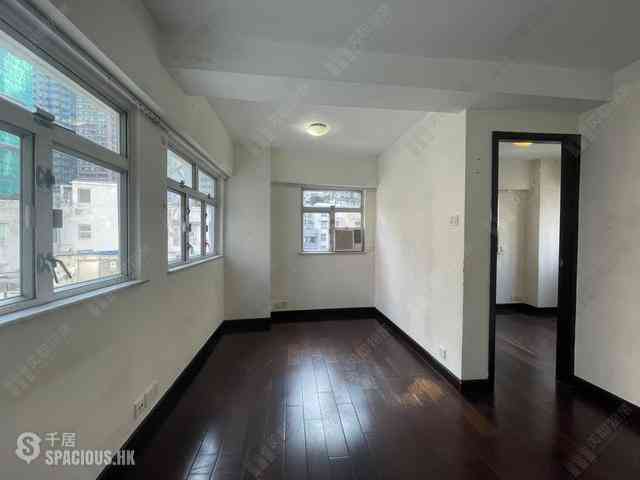 Soho - Winly Building 02