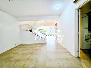 Repulse Bay - Burnside Estate 13