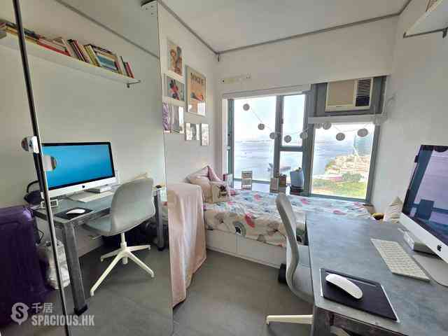 Tung Chung - Seaview Crescent Block 3 06