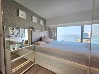Tung Chung - Seaview Crescent Block 3 09