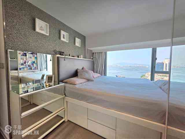 Tung Chung - Seaview Crescent Block 3 09