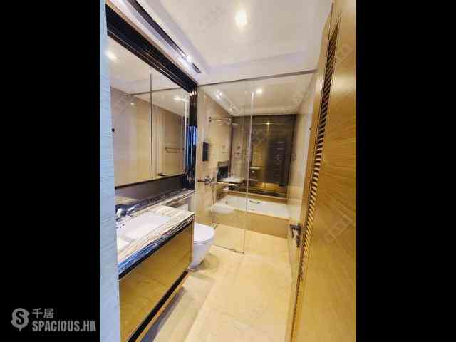 West Kowloon - The Cullinan 10