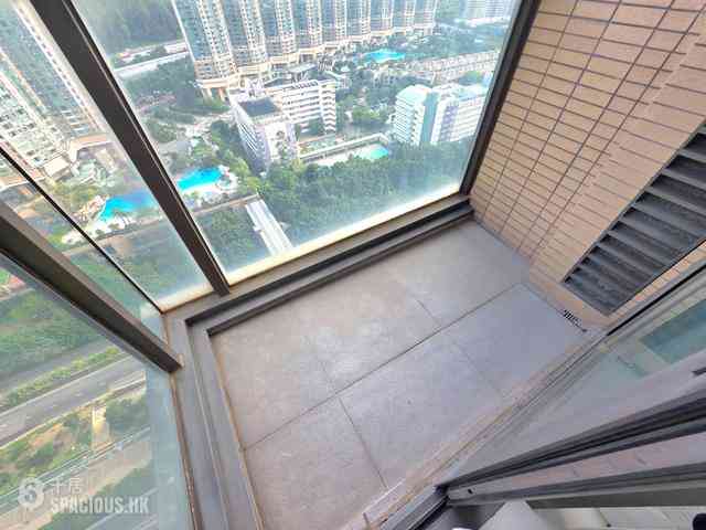 Tung Chung - The Visionary Tower 8 09