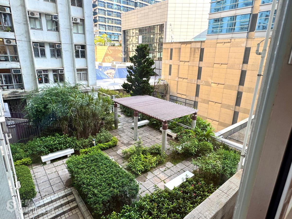 Tai Koo Shing - Tai Koo Shing Horizon Gardens King Tien Mansion 01