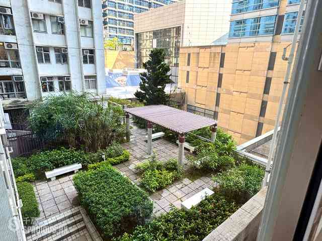 Tai Koo Shing - Tai Koo Shing Horizon Gardens King Tien Mansion 01