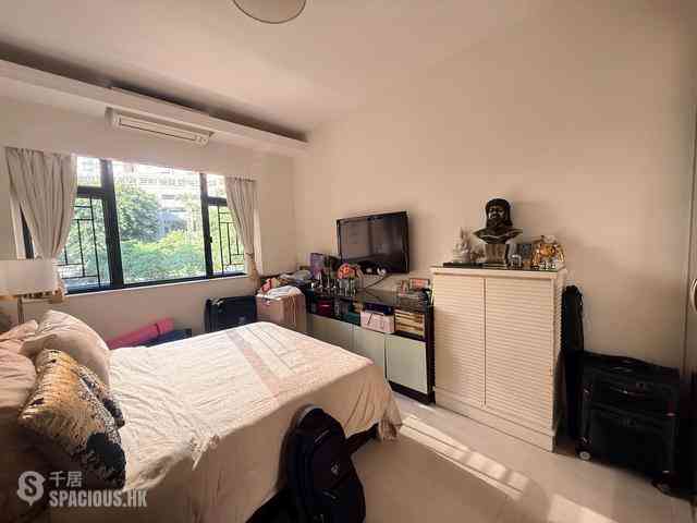 Pok Fu Lam - Baguio Villa 08