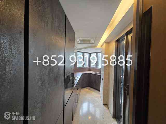 Mid Levels West - Alassio 27