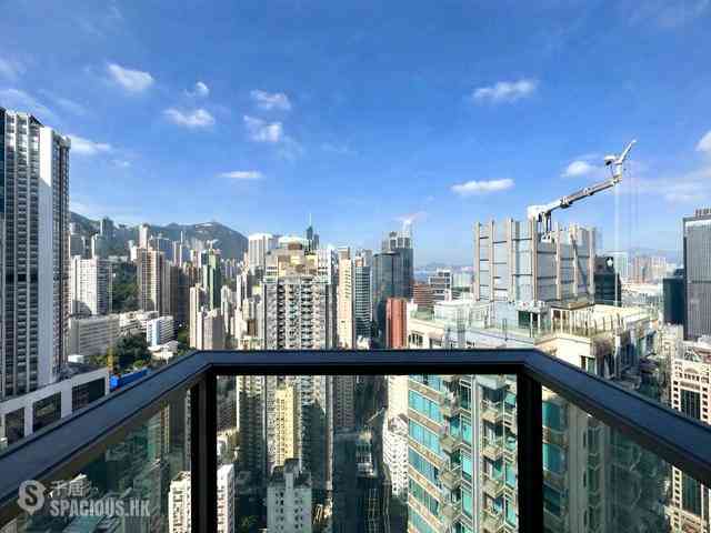Wan Chai - The Avenue 04