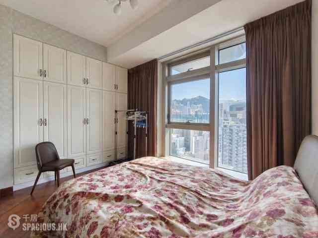 Wan Chai - The Avenue 14