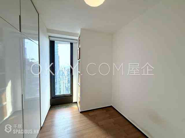 Mid Levels Central - Arezzo 11